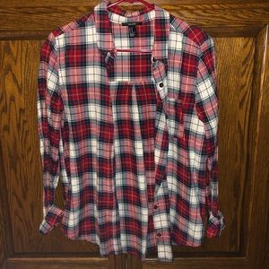 💕3/$15💕 Red Flannel